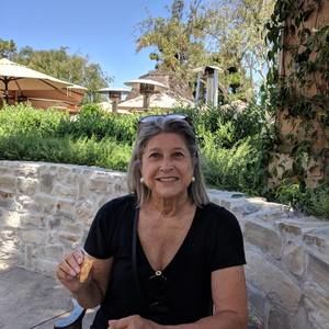 Meet your Posher, Audrey ventura